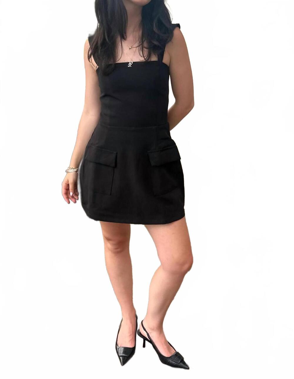 NEW SKY TO MOON square neck plain mini dress in black